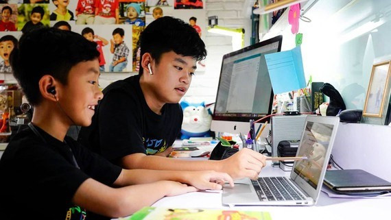 Greater mental health care should be given to students during online learning: Experts ảnh 1