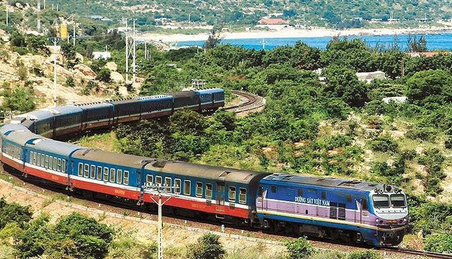 Mechanisms needed to attract capital to railway sector ảnh 1