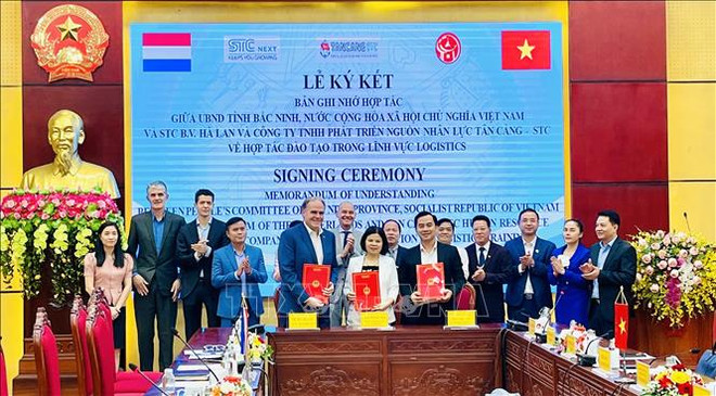 Bac Ninh, Dutch company work on logistics training ảnh 1 Bac Ninh, Dutch company work on logistics training ảnh 1