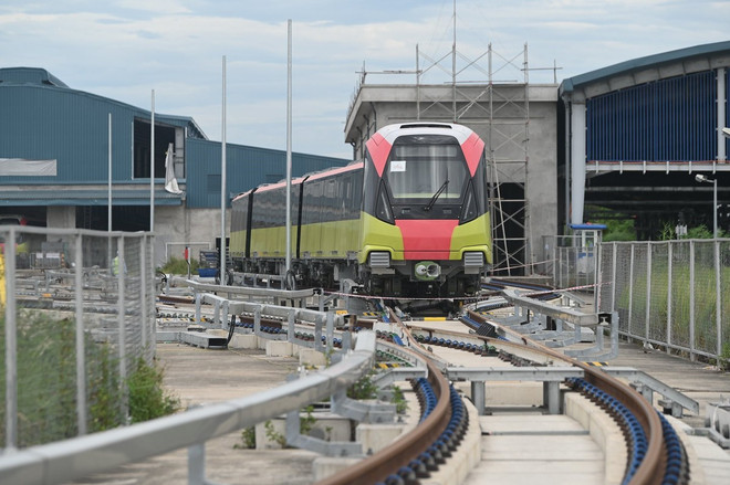 Hanoi urban metro line’s elevated section commissioned ảnh 4
