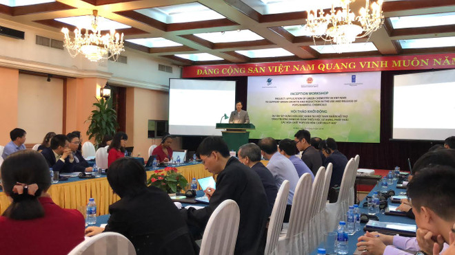 Green chemistry project aims to reduce use of hazardous chemicals ảnh 1