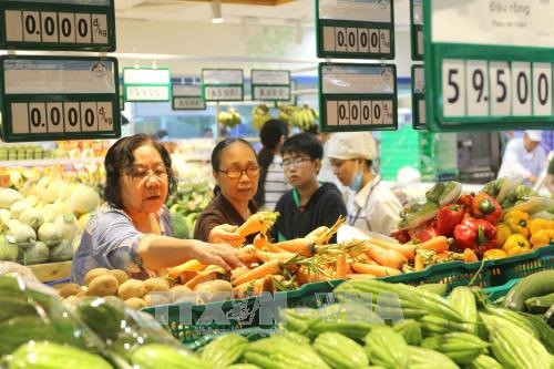 National retail sales surge 8.6 percent in first quarter ảnh 1