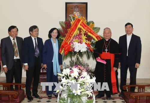 Easter greetings extended to Catholics in Hanoi ảnh 1