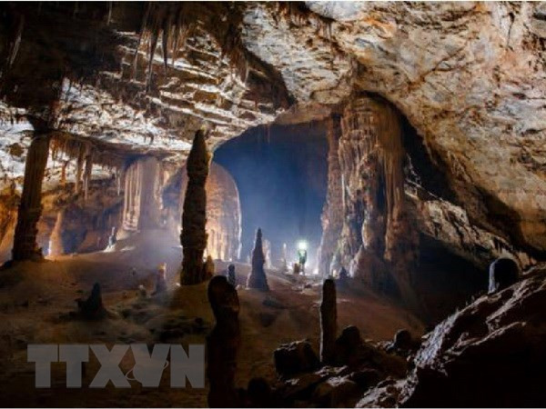 Quang Binh welcomes over 1.8 million tourists in first half of 2018 ảnh 1 Quang Binh welcomes over 1.8 million tourists in first half of 2018 ảnh 1