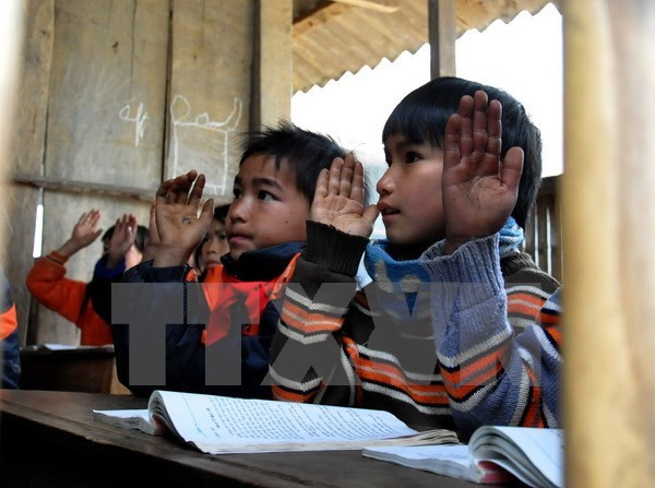 National programme adopted to support minority students ảnh 1 National programme adopted to support minority students ảnh 1