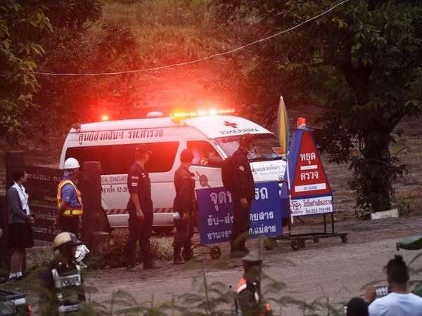 Thailand: Four more boys rescued from flooded cave ảnh 1
