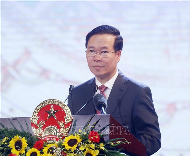 Vietnam makes confident strides on path of national independence, socialism: President ảnh 3