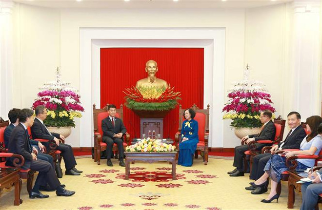 Vietnamese, Japanese parties enhance relations ảnh 2