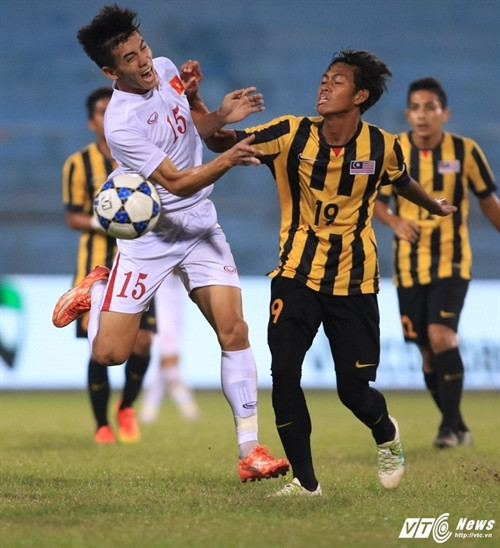 Vietnam U19s defeat Malaysia in Hanoi ảnh 1