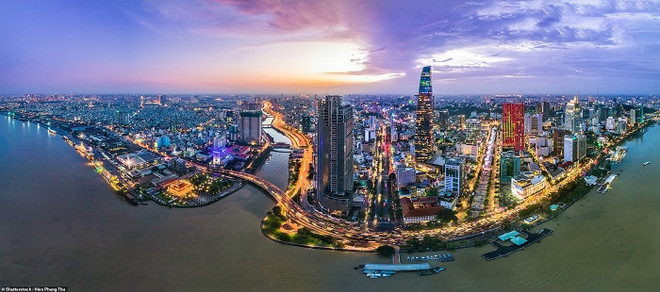 Street food tour by motorbike in HCM City among world’s best Tripadvisor ảnh 1 Street food tour by motorbike in HCM City among world’s best Tripadvisor ảnh 1