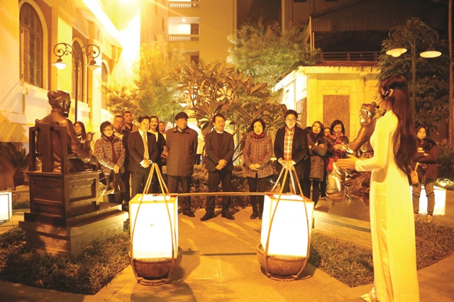 Hanoi's first ever literature tour launched ảnh 1 Hanoi's first ever literature tour launched ảnh 1
