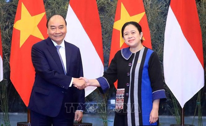 President meets Indonesian leaders in Jakarta ảnh 1