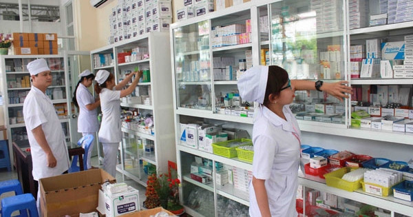 Resolution firms up drug, medical equipment supply ảnh 1