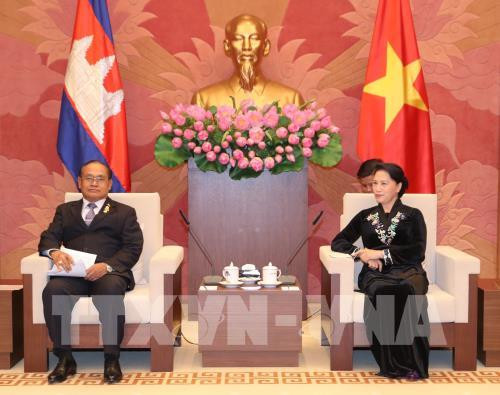 Vietnam, Cambodia legislators pledge to boost ties ảnh 1 Vietnam, Cambodia legislators pledge to boost ties ảnh 1