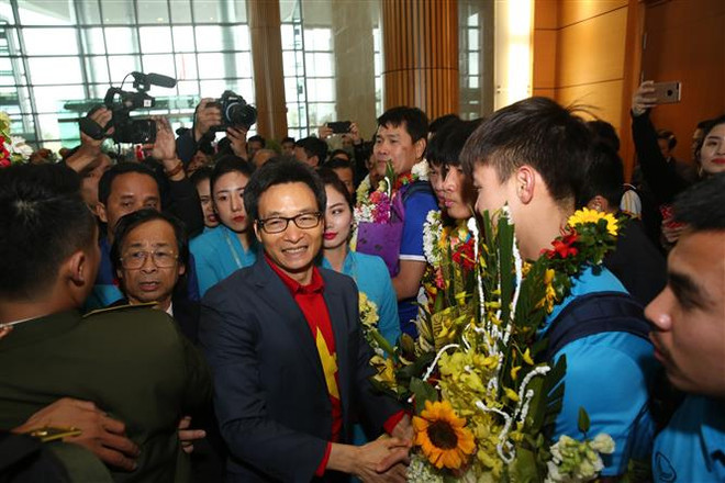 U23 Vietnam return home to warm welcome ảnh 2 U23 Vietnam return home to warm welcome ảnh 2