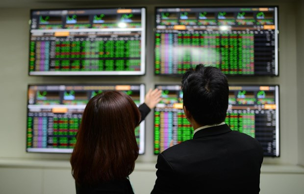 Southern stock market posts high transaction value in April ảnh 1 Southern stock market posts high transaction value in April ảnh 1