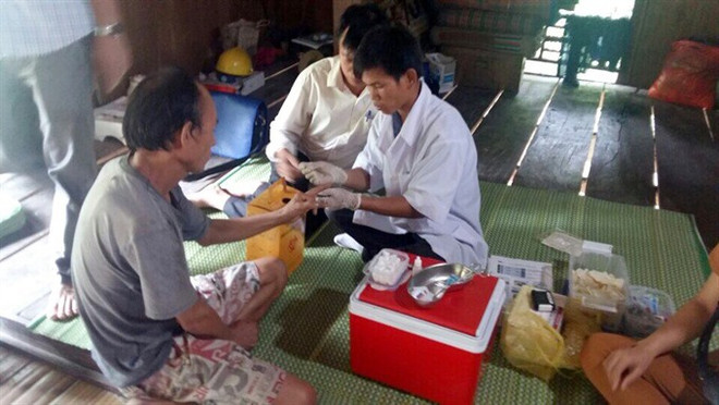 Vietnam begins testing HIV through saliva ảnh 1 Vietnam begins testing HIV through saliva ảnh 1