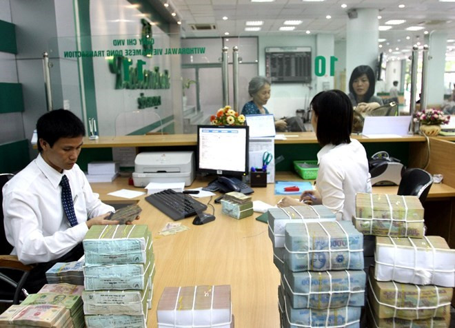 Reference exchange rate continues rising trend ảnh 1