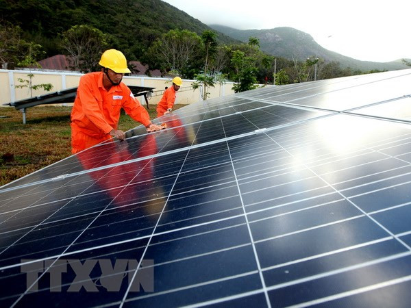 Binh Dinh approves 63-million-USD solar power project ảnh 1