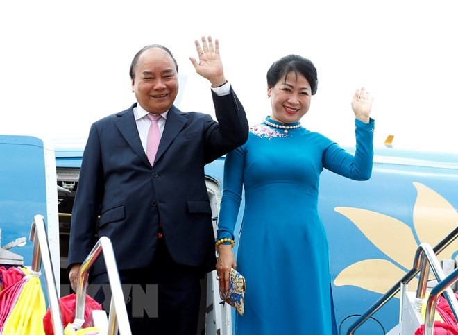 PM Nguyen Xuan Phuc arrives in Bangkok ảnh 1 PM Nguyen Xuan Phuc arrives in Bangkok ảnh 1