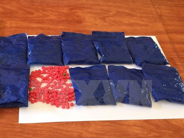 Meth drugs discovered in parcel transported from Netherlands ảnh 1 Meth drugs discovered in parcel transported from Netherlands ảnh 1