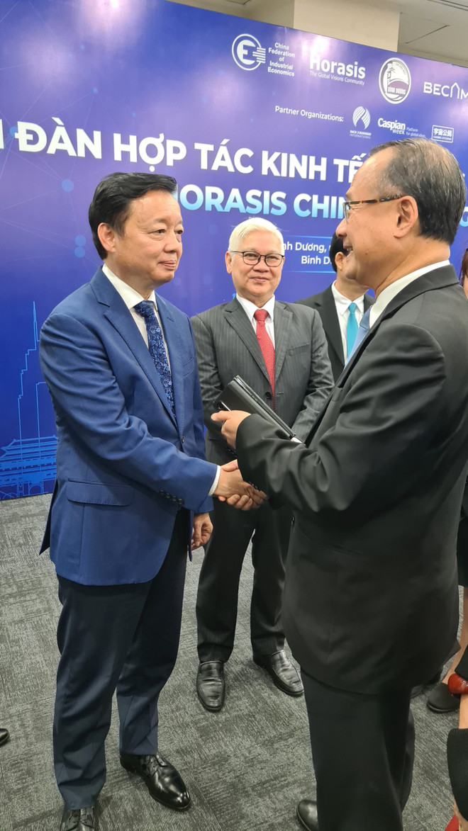 Sunwah Group signs strategic partnership with Binh Duong, emphasising strategic cooperation ảnh 3 Sunwah Group signs strategic partnership with Binh Duong, emphasising strategic cooperation ảnh 3