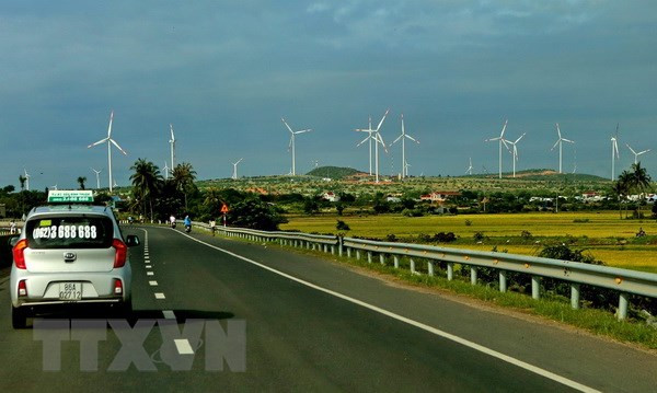 Ninh Thuan to have four new wind power plants by year-end ảnh 1