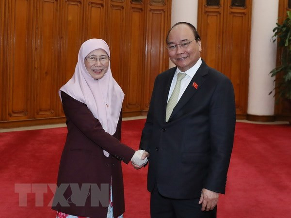 Vietnam always treasures relations with Malaysia: PM ảnh 1 Vietnam always treasures relations with Malaysia: PM ảnh 1