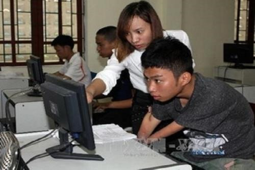 For disabled people, IT a great help in doing business ảnh 1 For disabled people, IT a great help in doing business ảnh 1