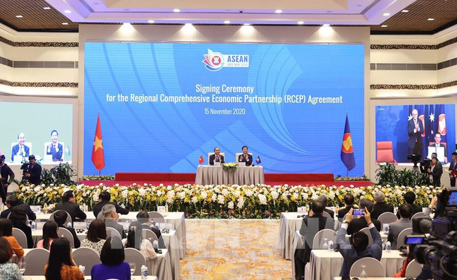 Top 10 issues that defined the global economy in 2020 ảnh 2