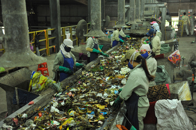 Vietnam takes measures to treat increase in domestic waste ảnh 1 Vietnam takes measures to treat increase in domestic waste ảnh 1
