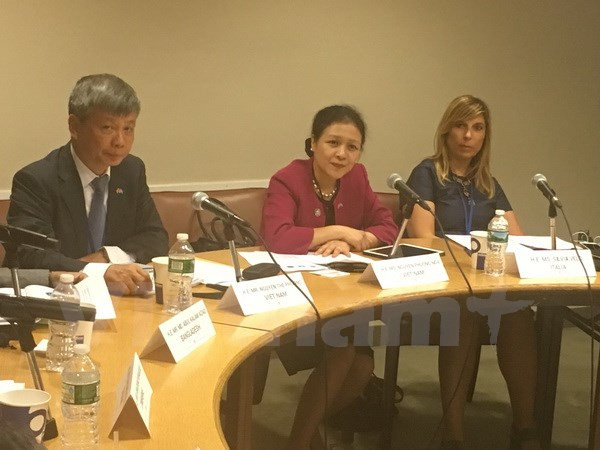 Information technology key to alleviate poverty: seminar ảnh 1