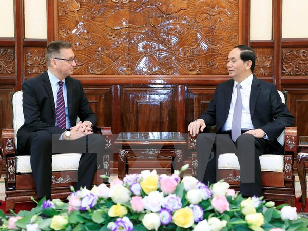 President receives outgoing Finnish, Greek ambassadors ảnh 1 President receives outgoing Finnish, Greek ambassadors ảnh 1