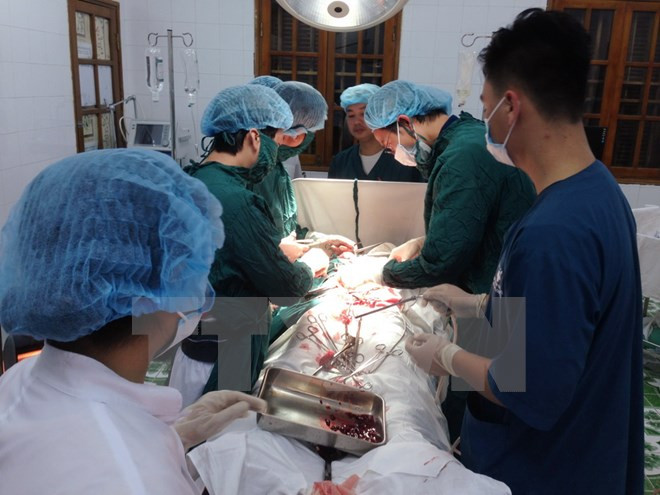 Military hospital joins cooperation activities with Singapore doctors ảnh 1 Military hospital joins cooperation activities with Singapore doctors ảnh 1