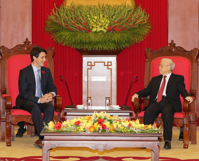 Party leader Nguyen Phu Trong welcomes Canadian PM Trudeau ảnh 1
