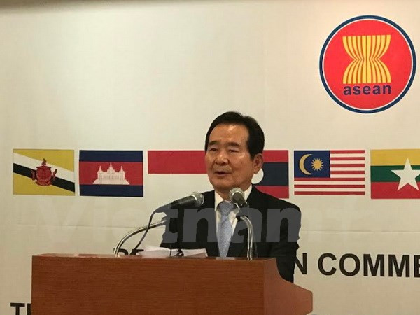ASEAN taking centre stage in shaping agenda for regional peace, prosperity ảnh 2 ASEAN taking centre stage in shaping agenda for regional peace, prosperity ảnh 2