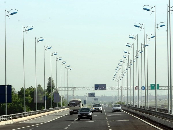 15 trillion VND for urgent transport projects ảnh 1 15 trillion VND for urgent transport projects ảnh 1