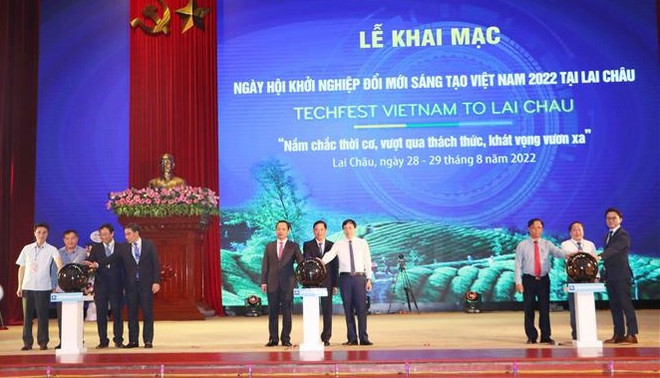 Techfest Vietnam 2022 opens in Lai Chau ảnh 1