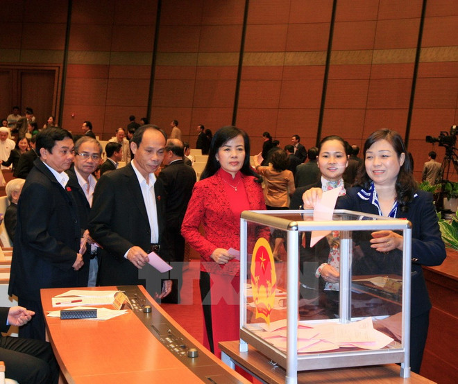 NA’s plenary session elects new chief legislator ảnh 1 NA’s plenary session elects new chief legislator ảnh 1