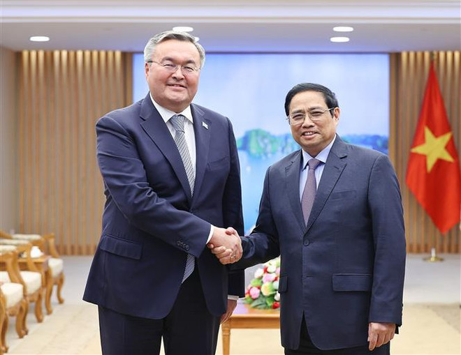 Vietnam treasures traditional ties, multifaceted cooperation with Kazakhstan: PM ảnh 1 Vietnam treasures traditional ties, multifaceted cooperation with Kazakhstan: PM ảnh 1