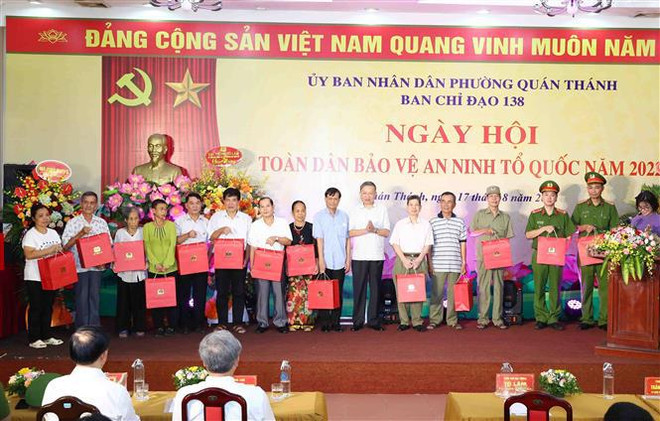 All People’s Security Safeguard Festival held in Hanoi ảnh 1 All People’s Security Safeguard Festival held in Hanoi ảnh 1