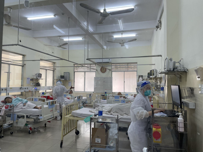 Vietnam reports 2,010 new COVID-19 cases on August 10 ảnh 1