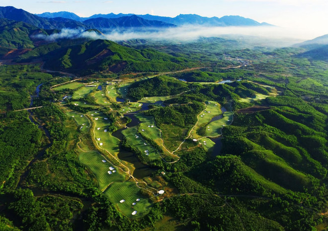 Vietnam honoured as World's, Asia's Best Golf Destination 2021 ảnh 2 Vietnam honoured as World's, Asia's Best Golf Destination 2021 ảnh 2