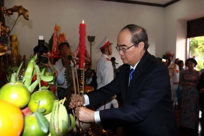 HCM City’s leaders commemorate late President Ho Chi Minh ảnh 1 HCM City’s leaders commemorate late President Ho Chi Minh ảnh 1