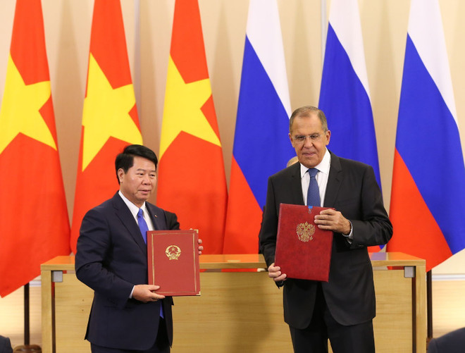 Vietnam, Russia sign various cooperation agreements ảnh 1 Vietnam, Russia sign various cooperation agreements ảnh 1