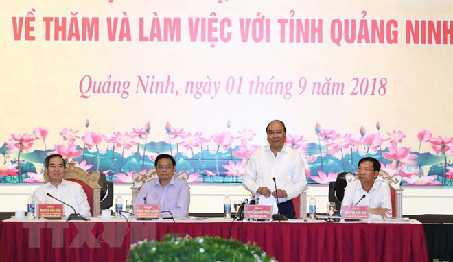 Quang Ninh should focus on urban development, says PM ảnh 1