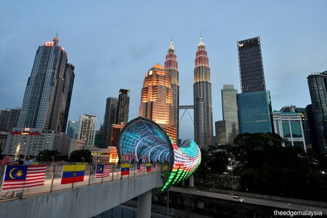 Malaysia’s 2023 GDP growth lower than expected ảnh 1