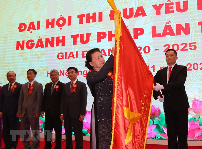 Top legislator attends justice sector’s patriotic emulation congress ảnh 1 Top legislator attends justice sector’s patriotic emulation congress ảnh 1