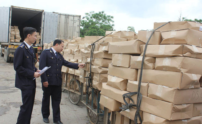 Vietnam’s trade deficit with China drops ảnh 1 Vietnam’s trade deficit with China drops ảnh 1