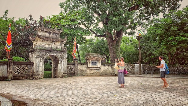 Ninh Binh works to develop new tourism products, services ảnh 1